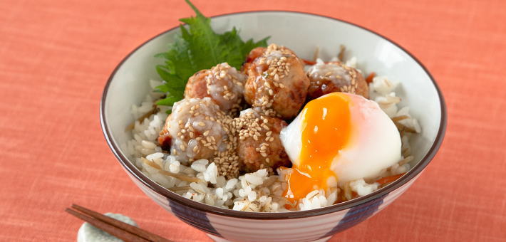 金平つくね丼（塩麹だれ）