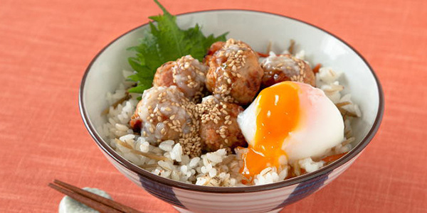 金平つくね丼（塩麹だれ）